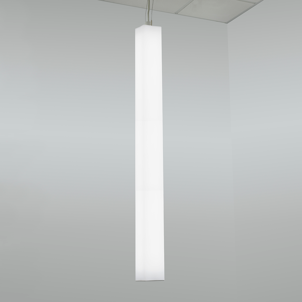  Long luminous LED rectilinear pendant light in office