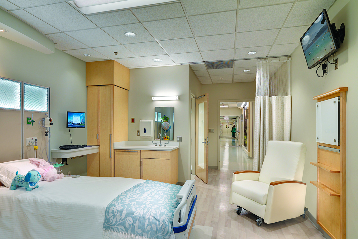 Professional Lighting for Patient Rooms