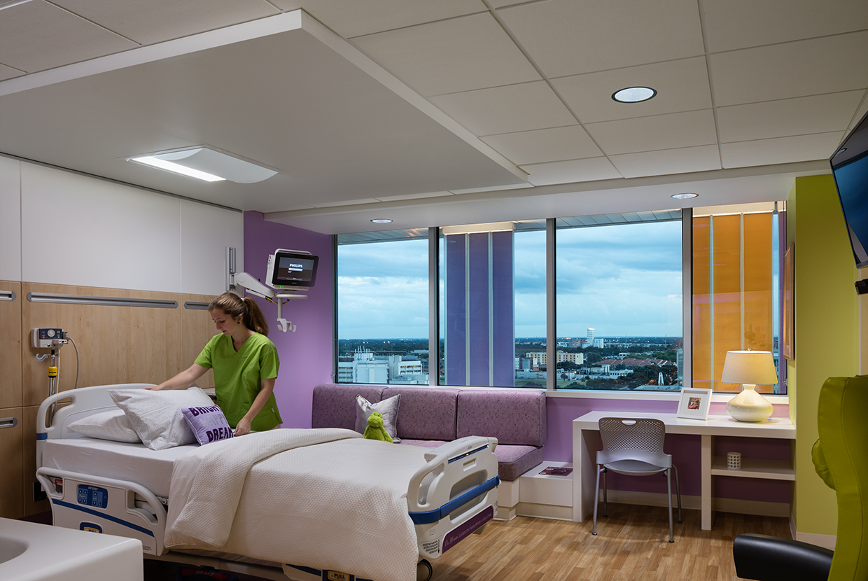 Unity Medical Lighting Inside Hospital Above Bed