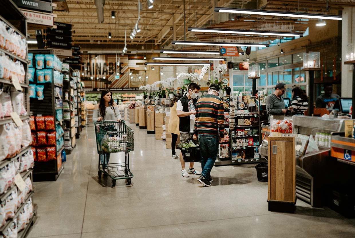 Linear pendant lighting in a gracery store