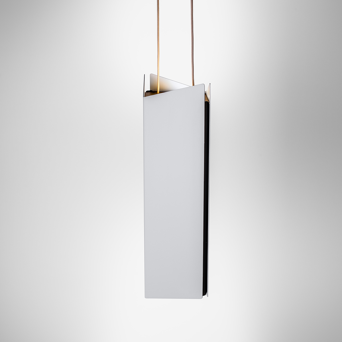 Ridge updown pendant side, top view| Visa Lighting