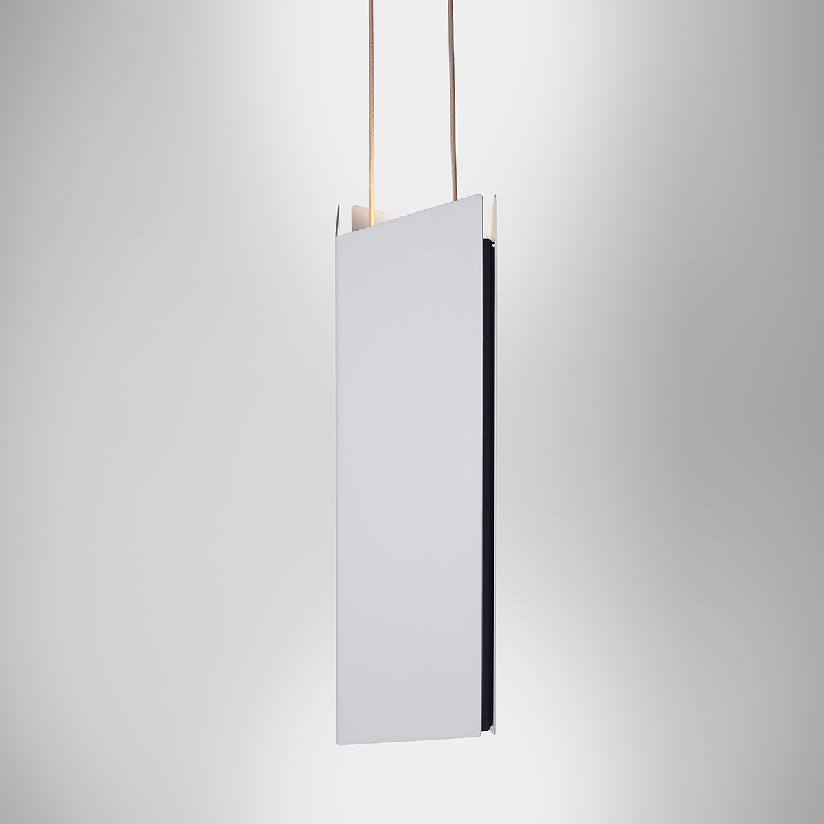 Ridge updown pendant side view | Visa Lighting