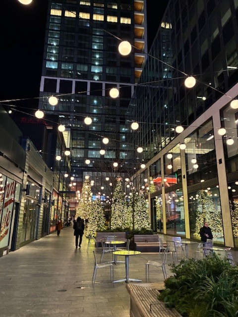 Zume Out Catenary in Penn Plaza