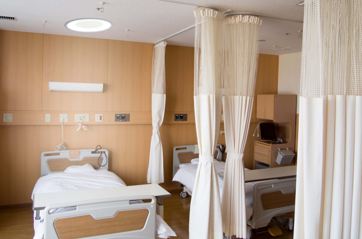 Symmetry Light in hospital room above bed