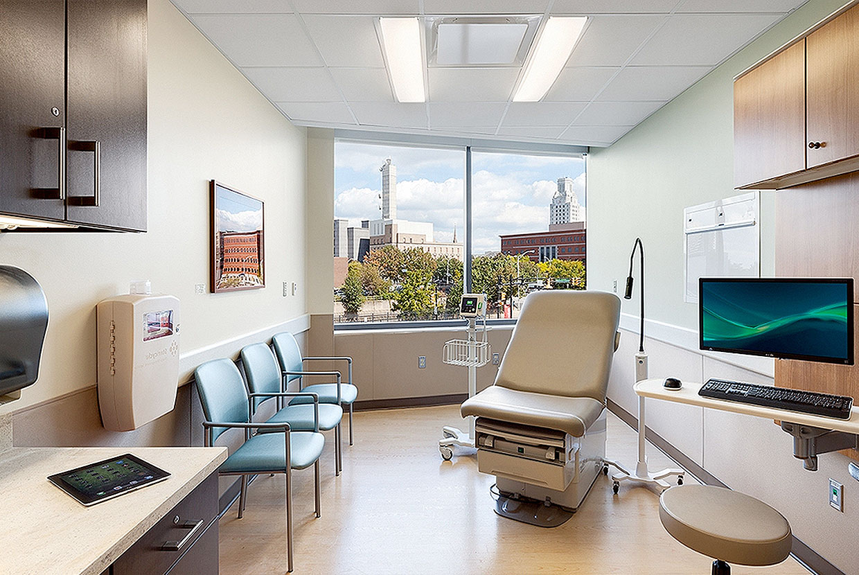 One-unity-healthcare-ceiling-lighting